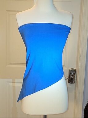 MODA INTERNATIONAL asymmetrical blue tube top